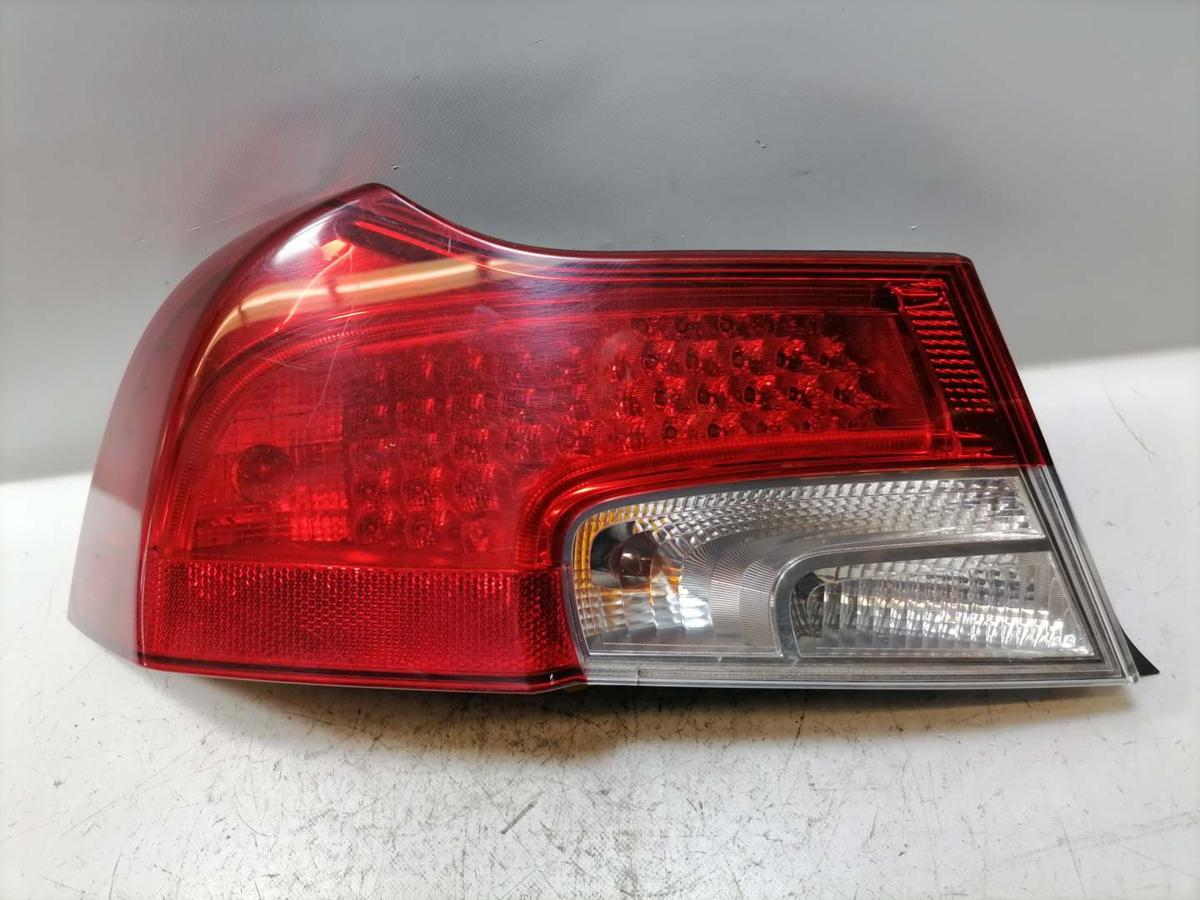 Volvo C70 2 original R&uuml;cklicht R&uuml;ckleuchte Schlussleuchte links LED Bj.2012